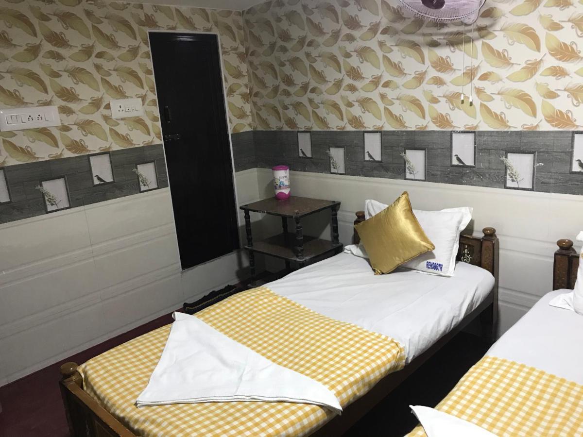 Rehoboth Home Stay Канниякумари Экстерьер фото