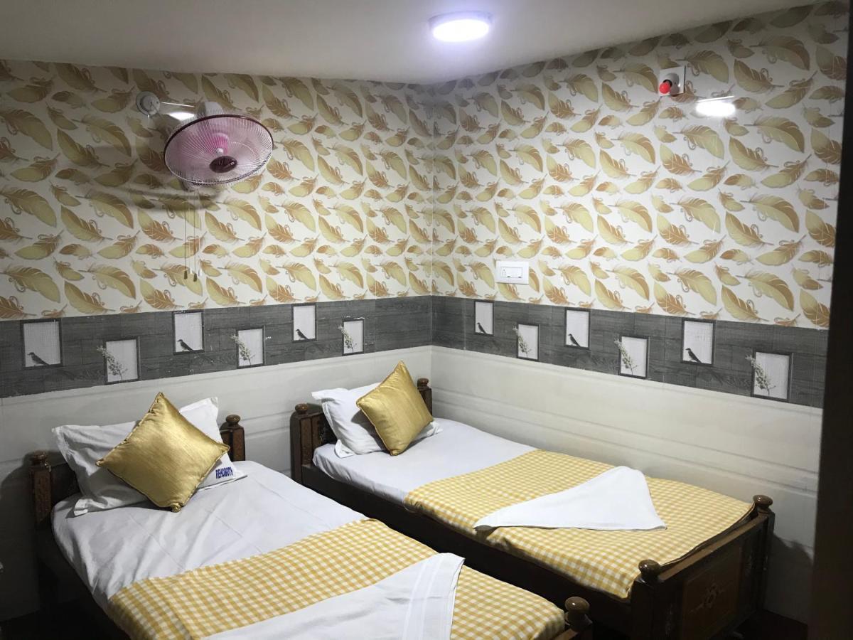 Rehoboth Home Stay Канниякумари Экстерьер фото