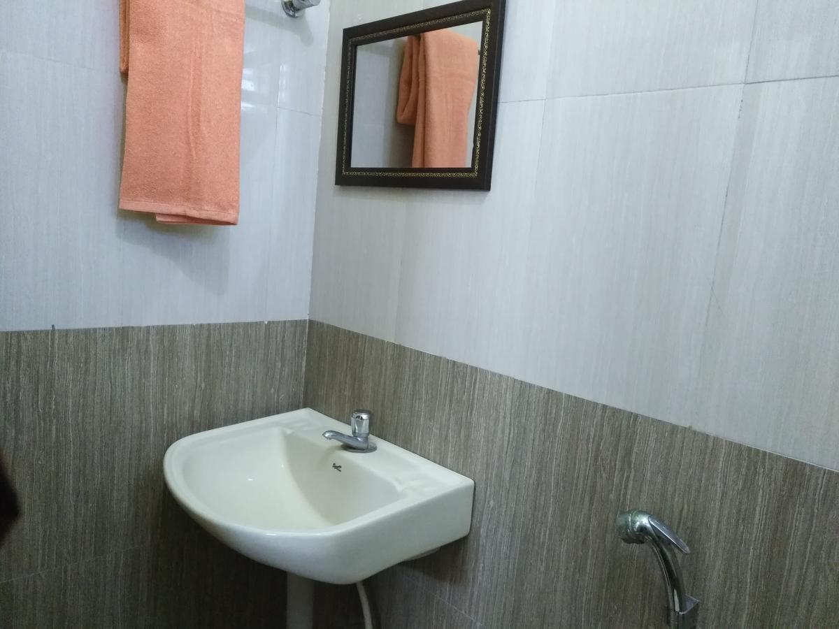 Rehoboth Home Stay Канниякумари Экстерьер фото